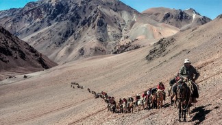 Militares argentinos y chilenos inician el Cruce de los Andes