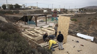 Casi tres mil soldados iniciaron el desalojo de la colonia de Amoná