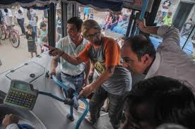La Línea 18 recuperó su recorrido sobre calle Padre Quiroga