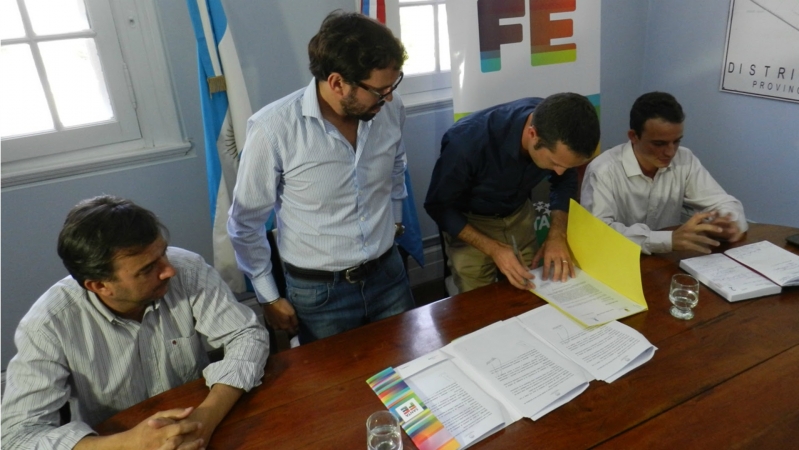 La provincia presentó el programa “Crear comunidad emprendedora”