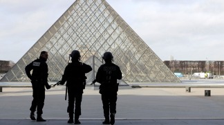El Louvre reabrió sus puertas tras el ataque