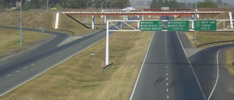 Siete ofertas para repavimentar 50 km de la autopista