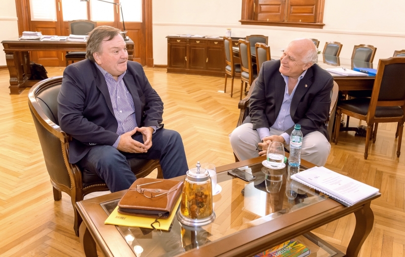 Michlig mantuvo reunión de trabajo con Lifschitz