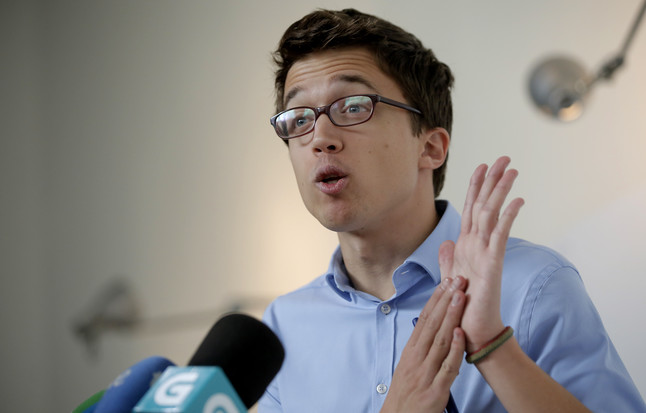 El diputado español que criticó a Macri dijo que 