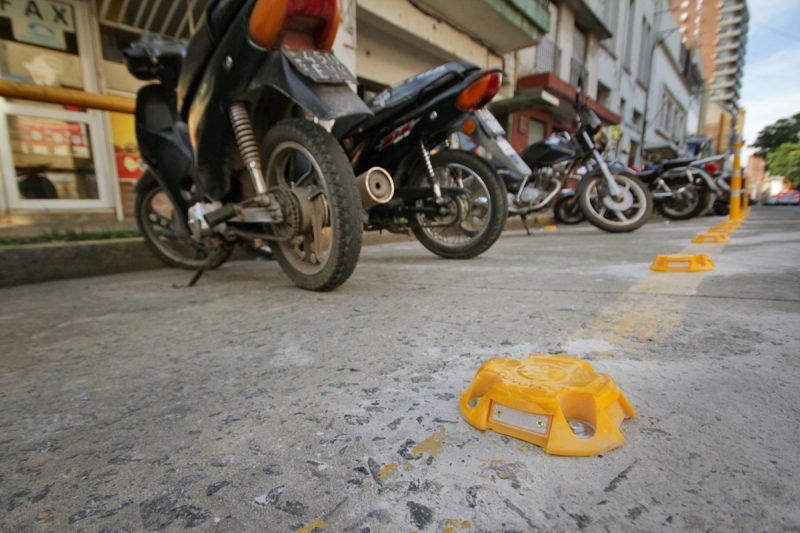 Nueva demarcación para el estacionamiento de motos