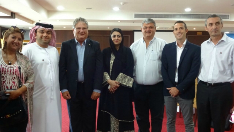 Fascendini mantuvo un encuentro con autoridades del puerto de Dubai