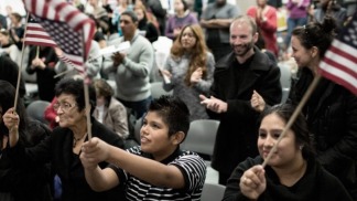 EEUU evalúa separar de sus padres a los niños que crucen la frontera sin papeles
