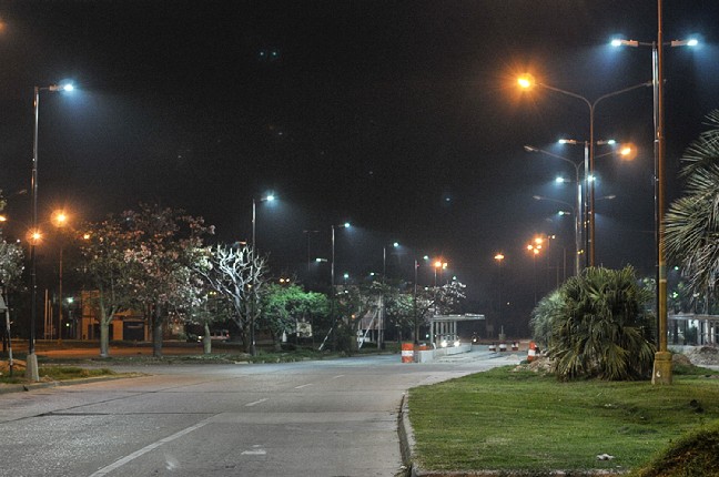 Reemplazan por luces led más de 600 lámparas de sodio
