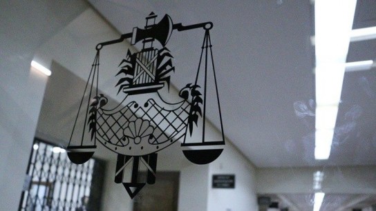 Otorgaron custodia a la mamá de 13 años golpeada por su pareja