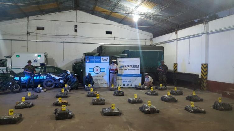 Incautaron 700 kilos de marihuana en Corrientes