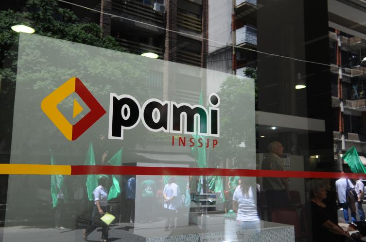 Médicos de cabecera de PAMI cortaron el servicio