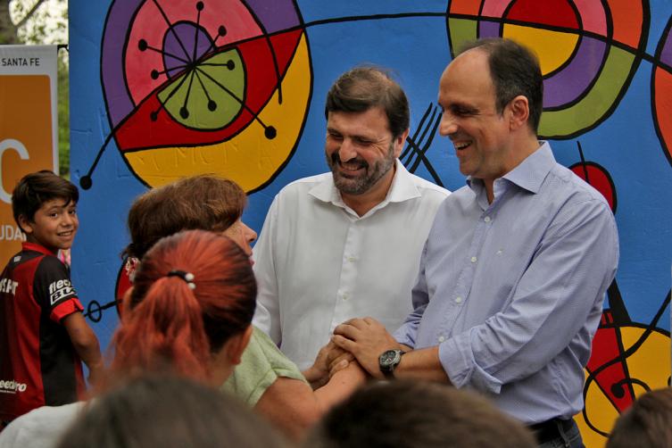 José Corral presentó las propuestas que se ofrecen en los solares municipales