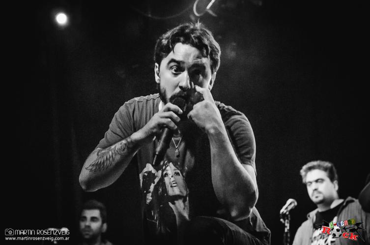 Salta La Banca llega con su show Desenchufado a la Sala Mayor