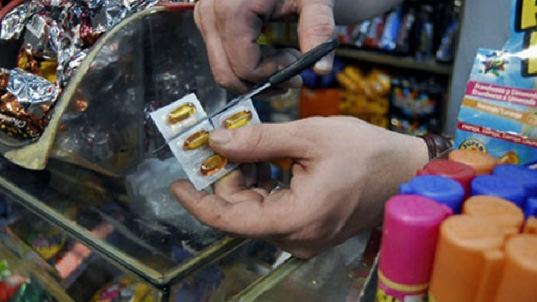 Se multará a comercios no autorizados que vendan medicamentos