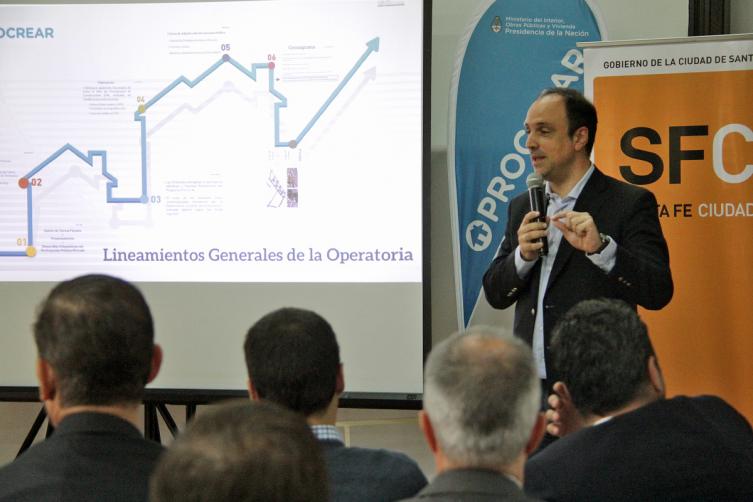Presentaron un línea para construir viviendas 