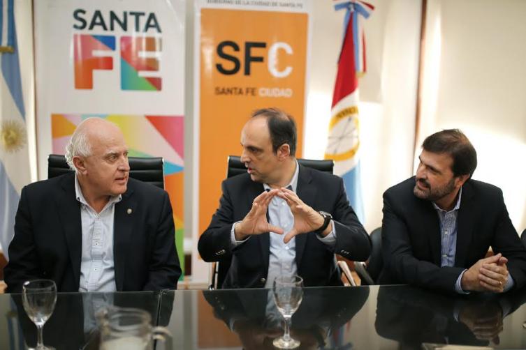 “Hay un plan de obras histórico para la Ciudad de Santa Fe”