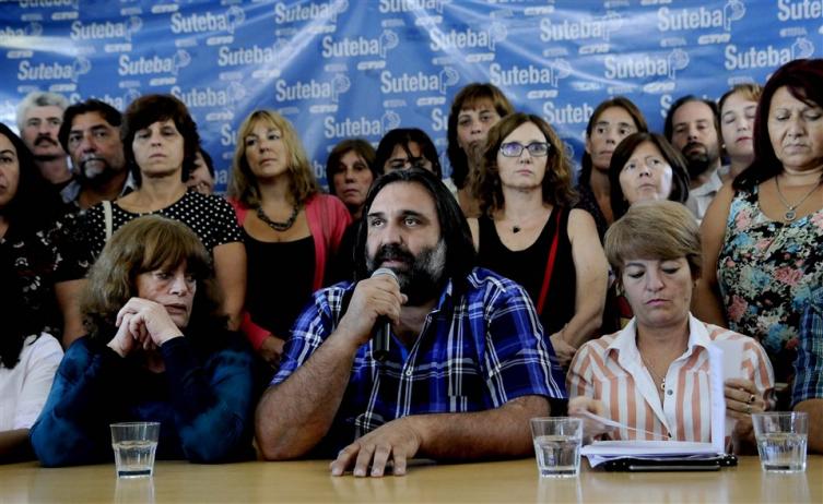 Suteba insiste en 