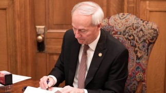 Arkansas: defensores de los condenados buscan detener las ejecuciones