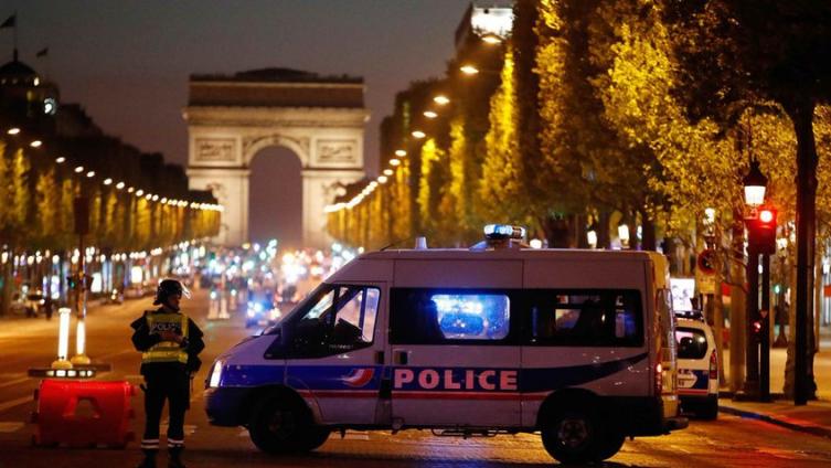 Bélgica confirma que el autor del ataque en París era francés