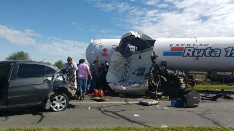 Choque múltiple en la autopista Rosario- Santa Fe