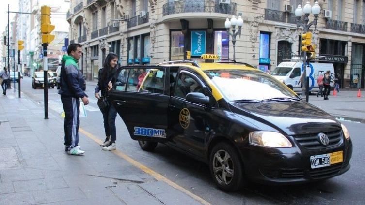 Cabify, la nueva pesadilla de los taxistas rosarinos