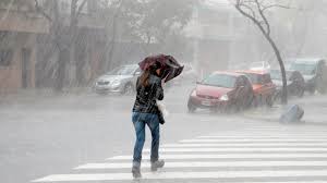 Alerta por lluvias y tormentas fuertes en nueve provincias
