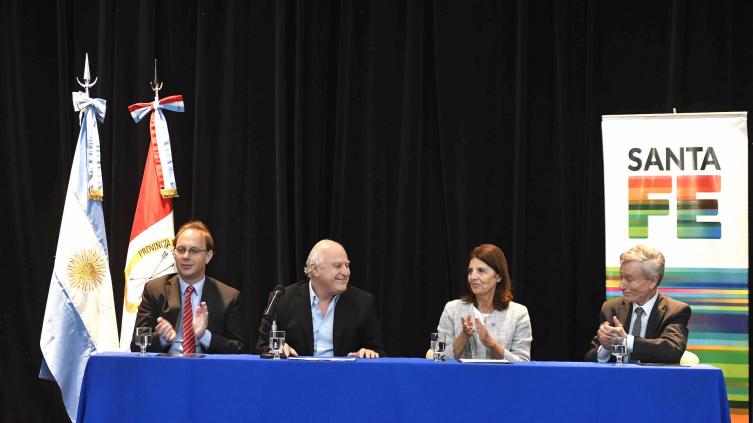 Santa Fe suma la diplomatura en gestión catastral en el ámbito del Estado provincial