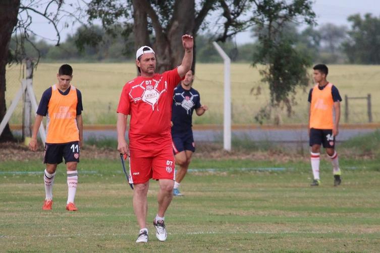 MAGNÍN PREPARA UN ESQUEMA OFENSIVO PARA ENFRENTAR A PATRONATO