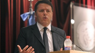 Con Renzi como favorito, el PD elige a su nuevo secretario general