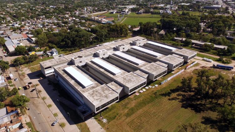 Avanzan los trabajos en el interior del nuevo Hospital Iturraspe