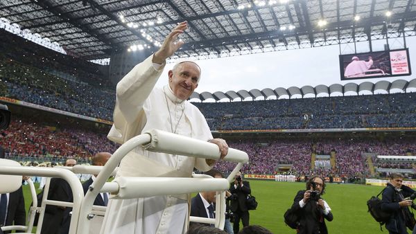 UN ESTADIO EN PORTUGAL LLEVARÁ EL NOMBRE DEL PAPA FRANCISCO