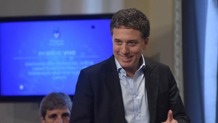 Dujovne afirmó que en marzo se crearon 34 mil puestos de trabajo