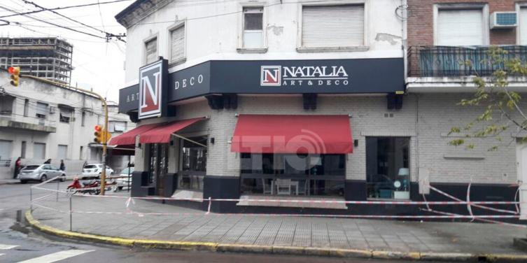 Riesgo de derrumbe en un comercio de la zona de Recoleta