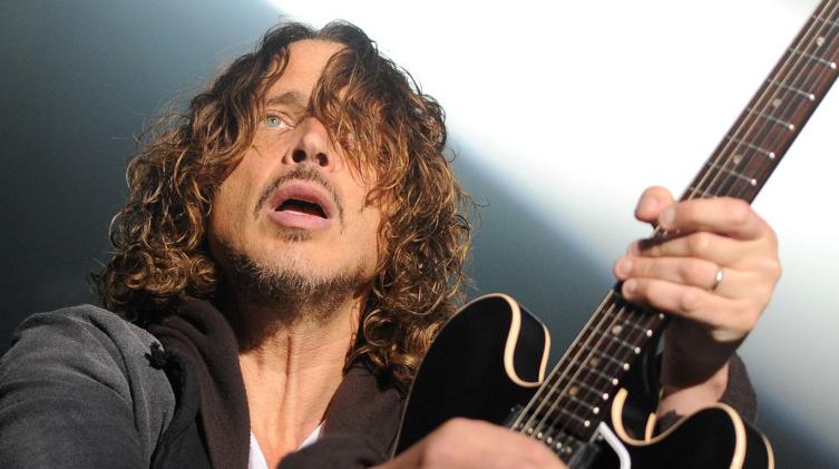 SE CONFIRMÓ QUE EL MÚSICO CHRIS CORNELL SE QUITÓ LA VIDA