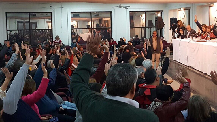 La UCR cordobesa ratificó su pertenencia a Cambiemos