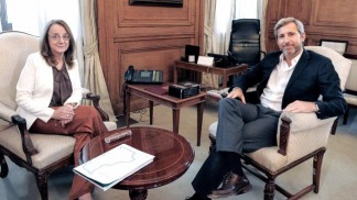 Aseguran que Frigerio y Alicia Kirchner están 