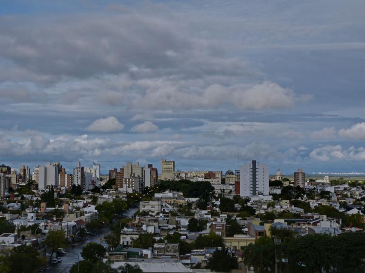 Pronostican un 25 de mayo entre tormentas y cielo despejado