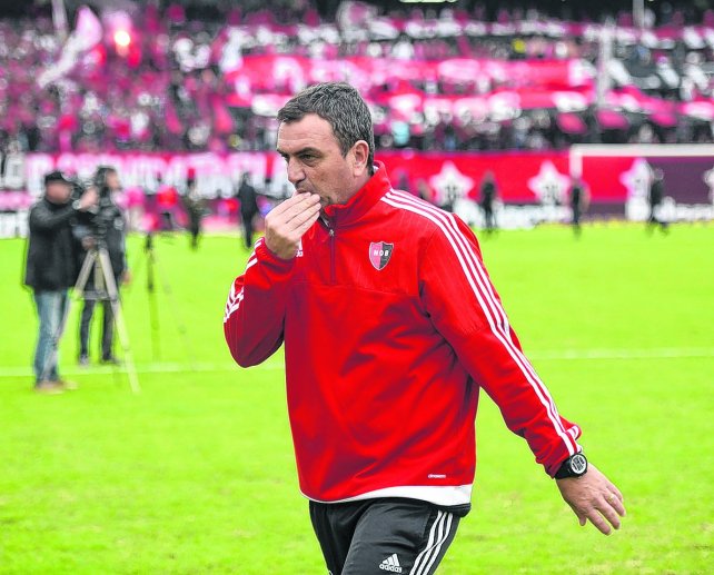 OSELLA CON PROBLEMAS PARA ARMAR EL EQUIPO PARA ENFRENTAR A UNIÓN
