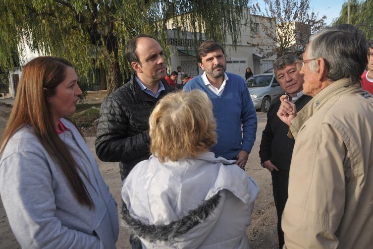 Construyen la conexión vial entre Chalet y Centenario