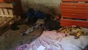 No pudo pagar la luz, prendió velas y se le incendió la casa