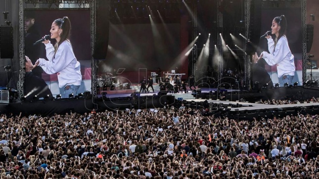 Manchester: Ariana Grande cantó en homenaje a las víctimas 