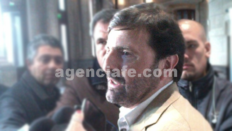 “El Socialismo no quería compartir lista con otras fuerzas y le restó el apoyo a Corral”