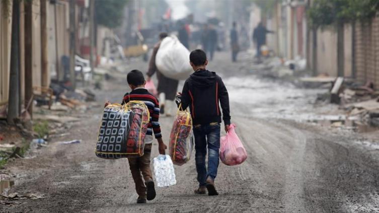 100 mil niños en Mosul, atrapados en medio de las balas