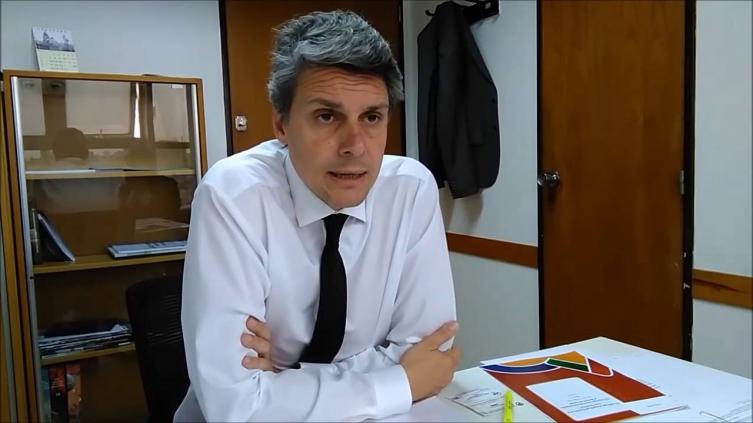 Para Grandinetti, la candidatura de Granata “dentro del Frente es imposible”
