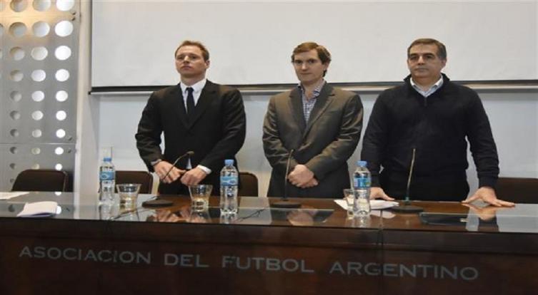 LA PRIMERA A SE EMANCIPÓ DE LA AFA
