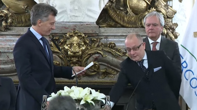 Macri llamó a 