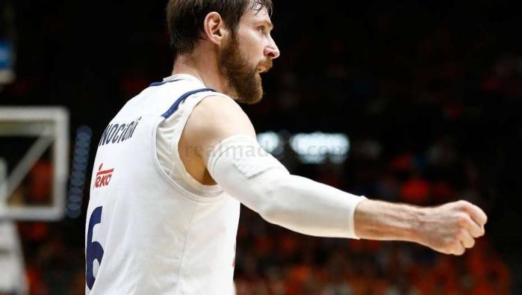 BÁSQUET: Y UN DÍA, LAS CANCHAS SE QUEDARON SIN NOCIONI