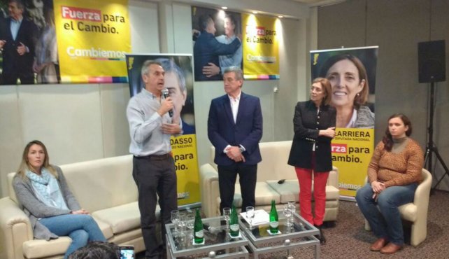Boasso presentó la lista 
