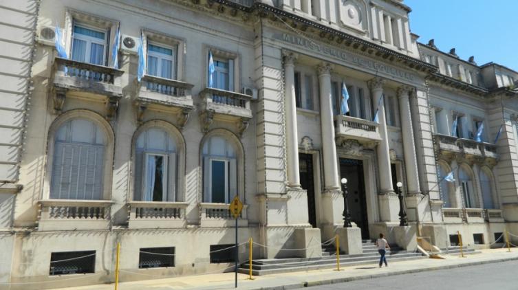 Comenzaron los narcotest en el ministerio de Seguridad