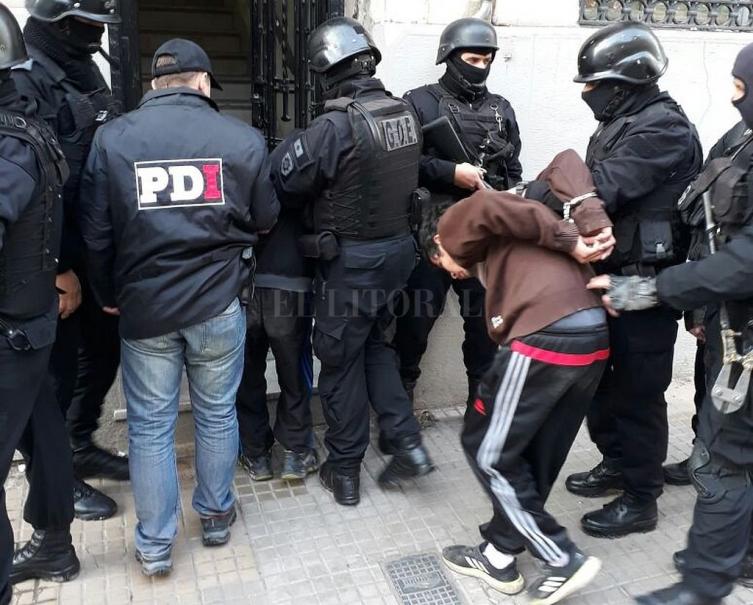 Quedó detenido uno de los usurpadores de barrio San Lorenzo